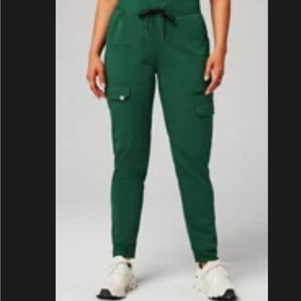 Fabletics jogger scrub pants
